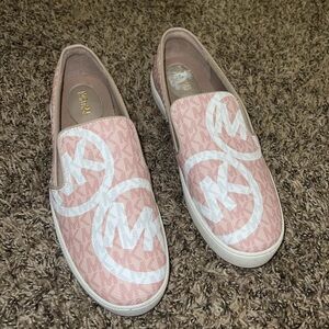Michael Kors Keaton Pink Signature Slip On Shoes